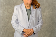 WB202209-LawrenceSchoen-Chicon8-1.tif 001